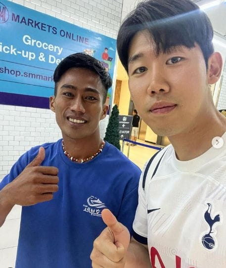 2pm_옥택연을_만난_손흥민의_한컷.jpg